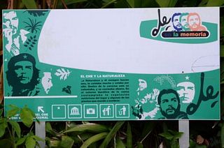 Che's Cave - sign